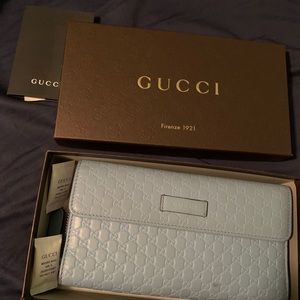 Baby blue leather authentic Gucci wallet